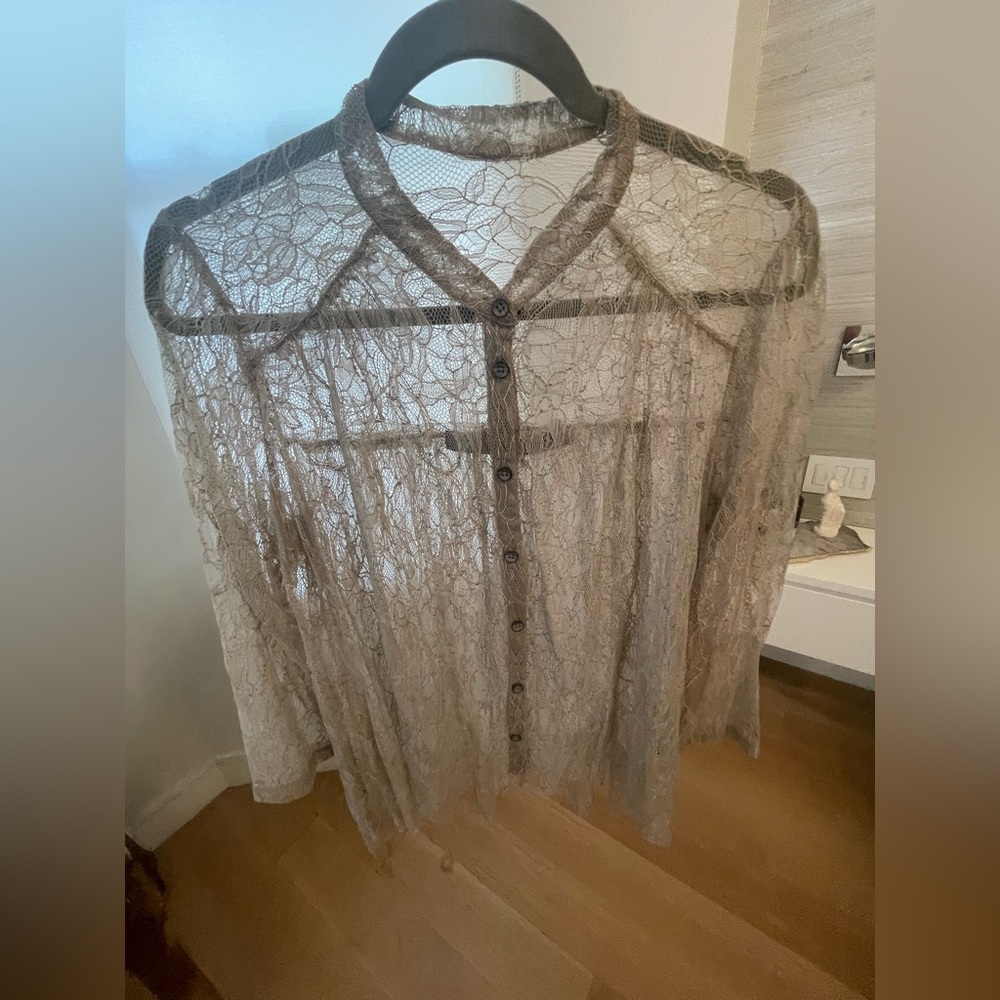 SALE! Raquel Allegra lace blouse